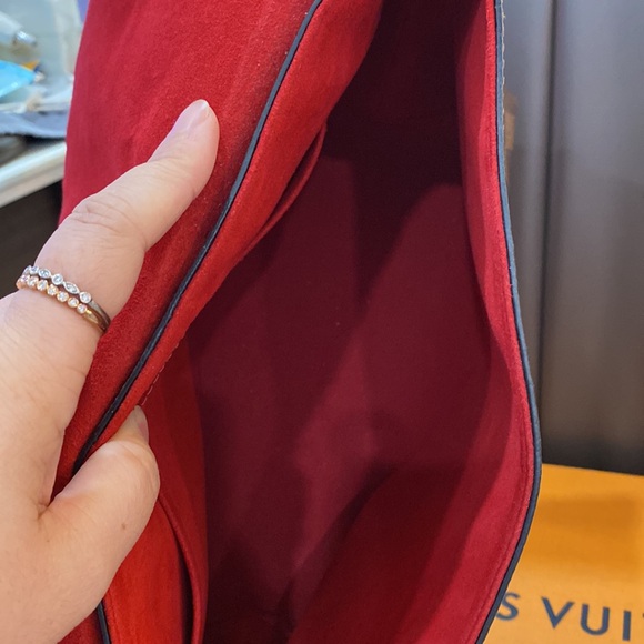 Louis Vuitton Beaubourg Damier Ebene - Picture 9 of 12